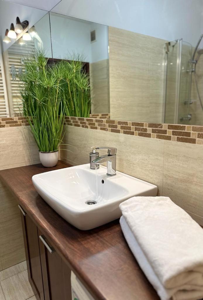 Apartament Przy Rynku Poznań Exteriör bild